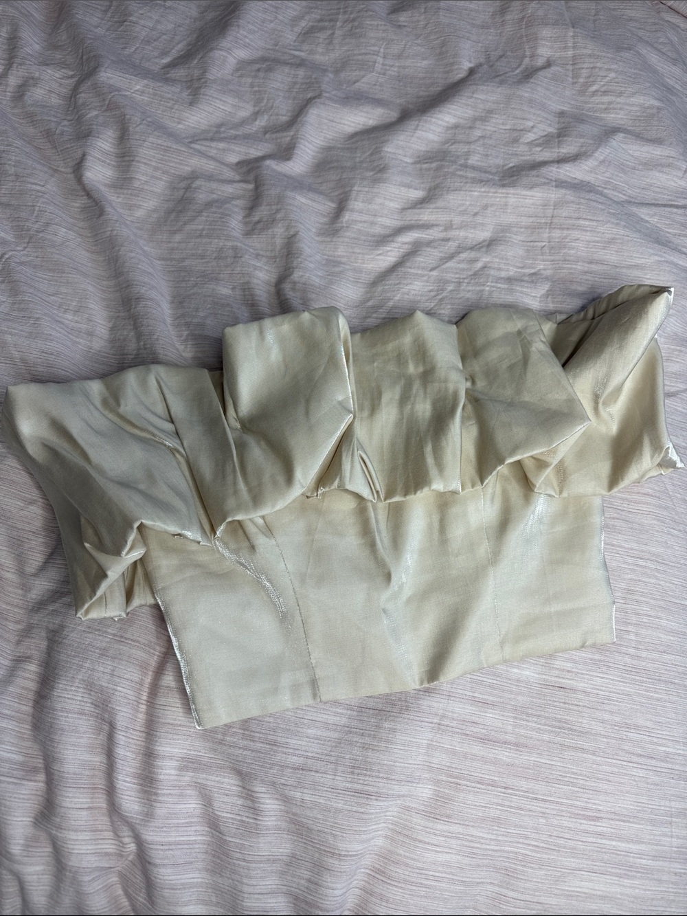 Dynamite Cream Off-Shoulder Ruffle Crop Top - Picture 4 of 10